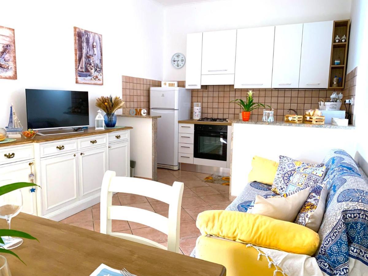 Abbasanta 6 A - Due Passi Dal Mare Apartment Passoscuro Ngoại thất bức ảnh